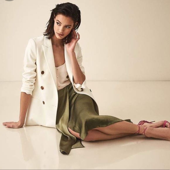 Reiss Dresses & Skirts - NWT Reiss Amalie Satin Skirt Green